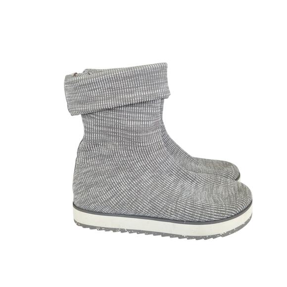 Merrell Juno Knit Pull-on Boot J002126 Women's Size 9.5 Fabric Uppers Gray Comfy - Picture 1 of 7